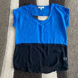 Jennifer Lopez sheer black/blue top